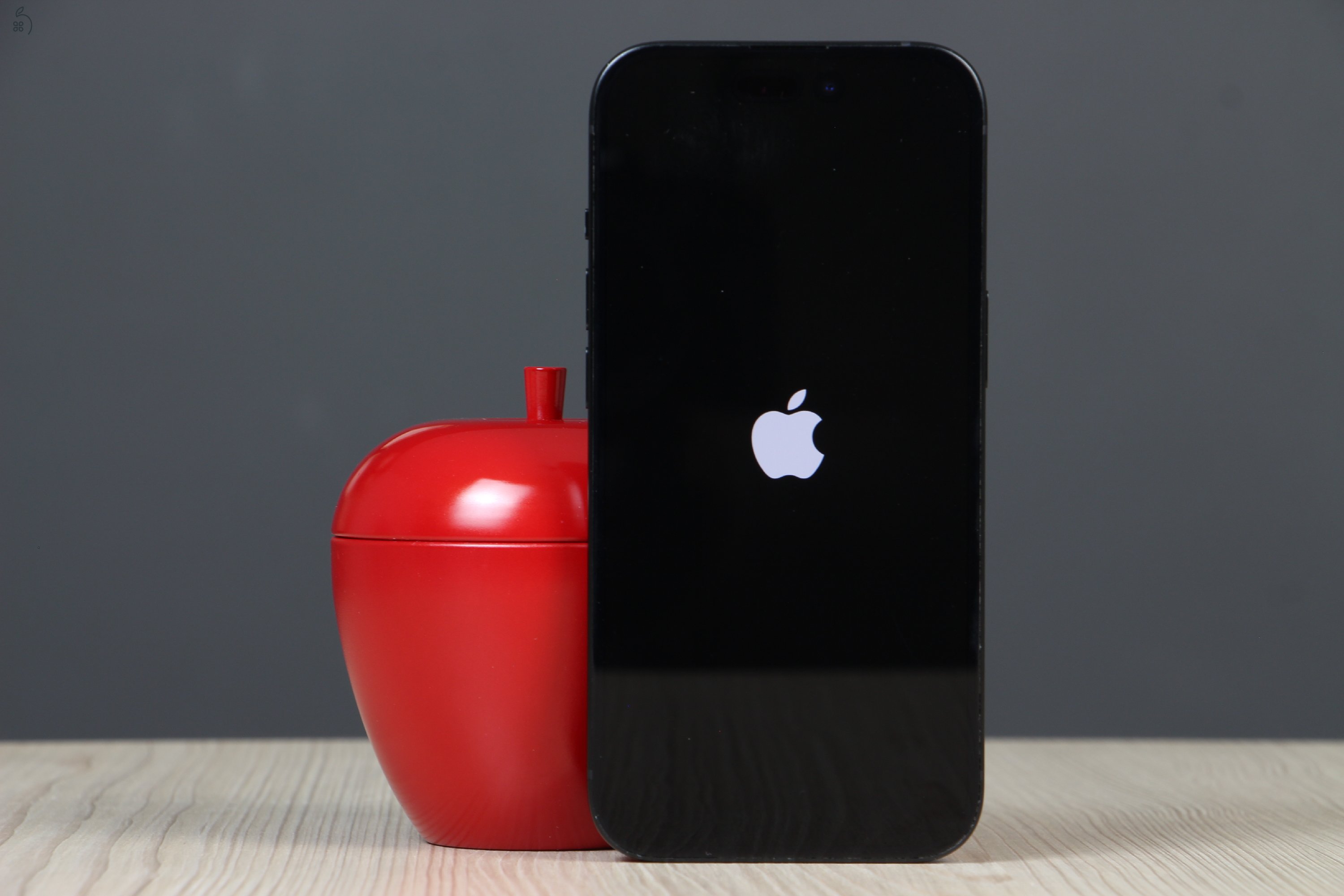 Apple iPhone 15 256GB Black C+ US-7349