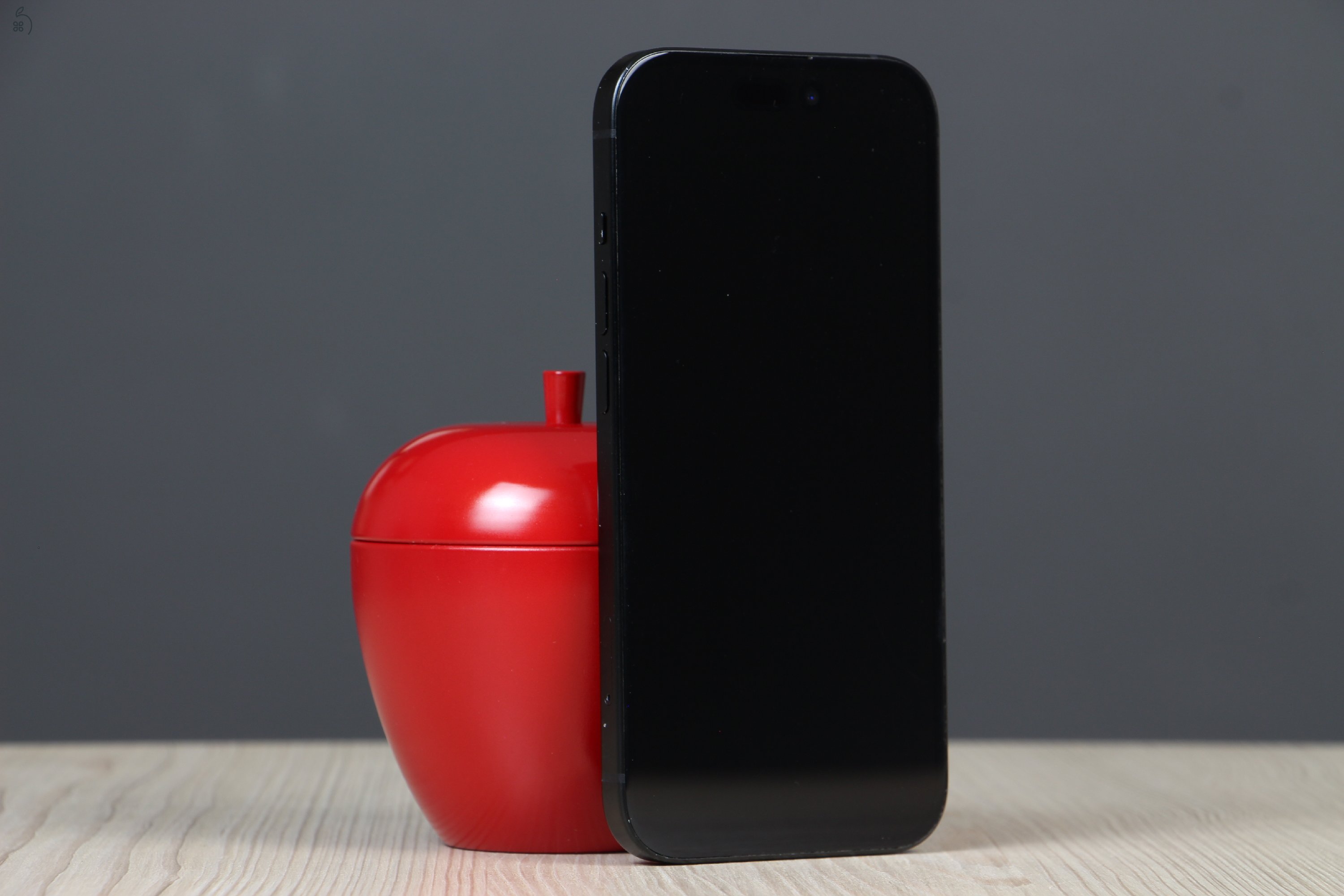 Apple iPhone 15 256GB Black C+ US-7349