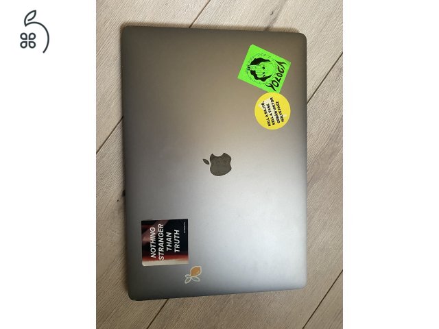 MacBook Pro i7 16