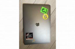 MacBook Pro i7 16