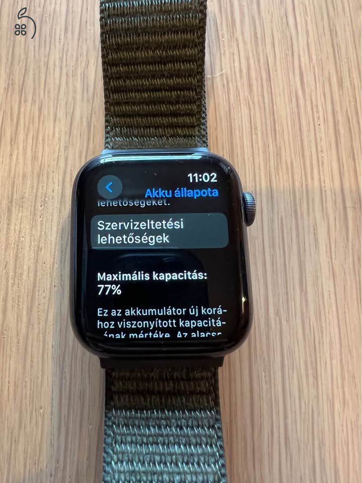 Apple iWatch 5 (A2093) és 2 szíj