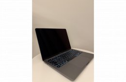 Apple MacBook Pro 13” 2020, i5 Quad-Core, 512GB SSD, 16GB, magyar billentyűzet, TouchBar, új akksi.