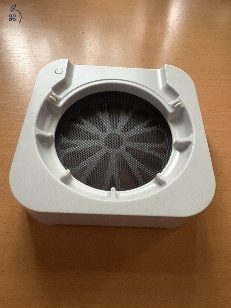 Mac mini M4 hőelvezető és porvédő állvány.