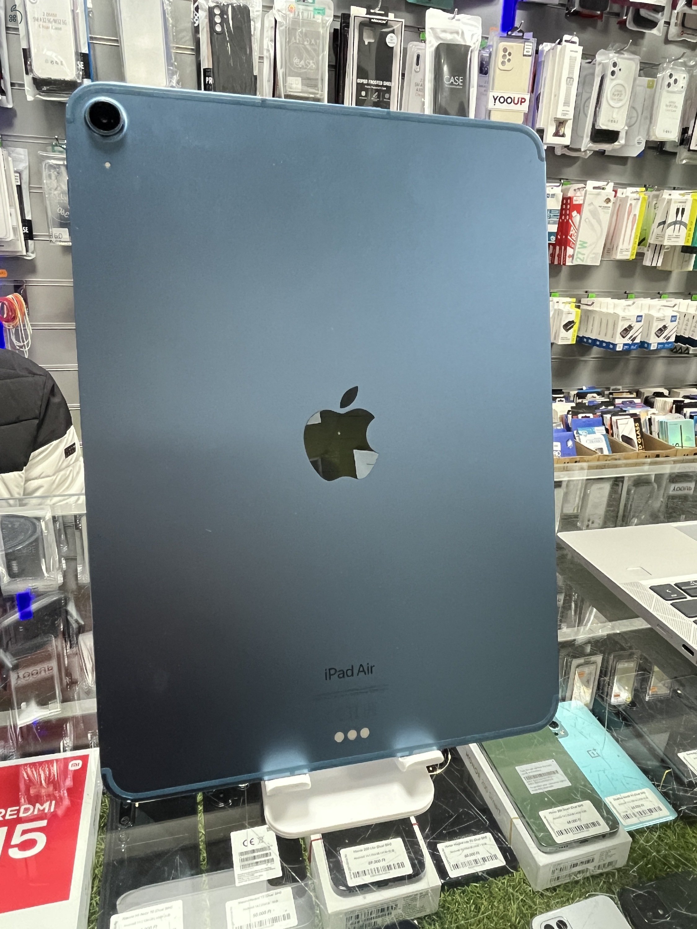 IPAD AIR 5 ( M1 )64GB WIFI+CELLULAR (5G ) , KÉK, GARANCIÁVAL, ÜZLETBŐL