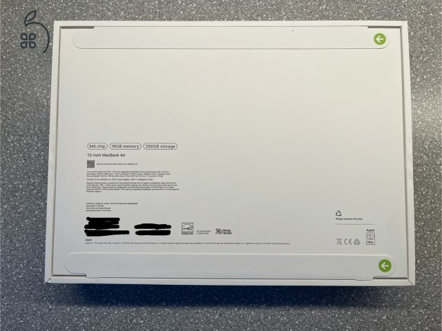 2025 M4 MacBook Air, bontatlan, garanciás