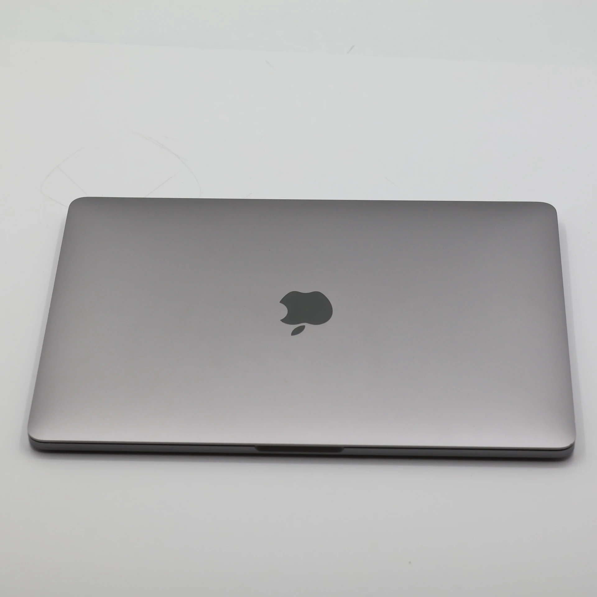 1 év garanciával! Felújított Apple Macbook PRO i5 2019 256 GB Space Gray