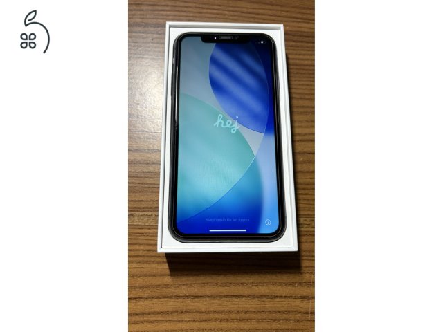 iPhone 11 • 128GB • 100% akku (DESAY) • Szép állapot • 9 tok + 4 fólia