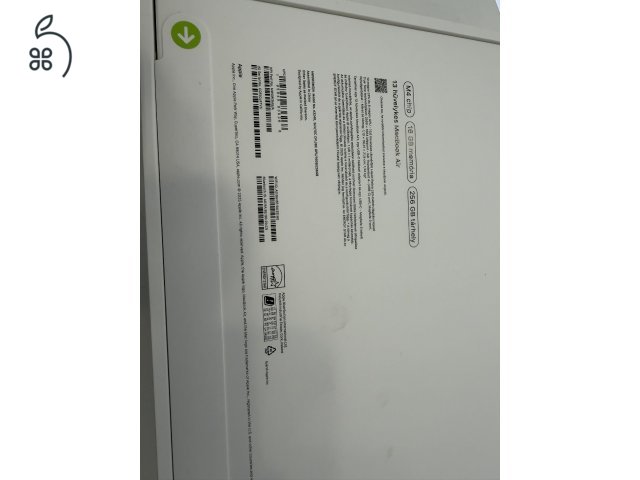 Új Bontatlan MacBook Air M4 13