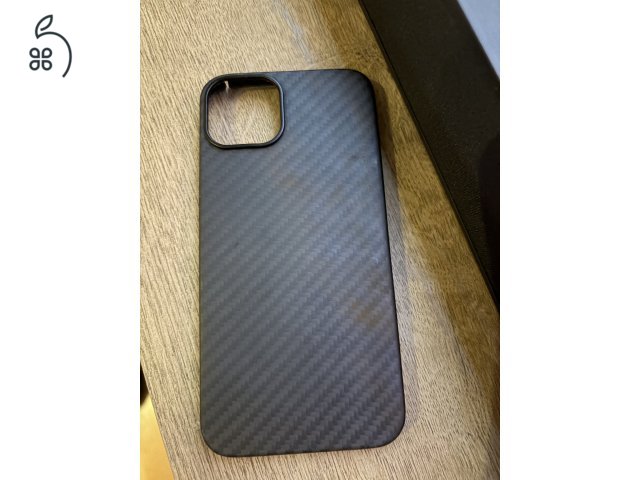 Újszerű, karcmentes, iPhone 13