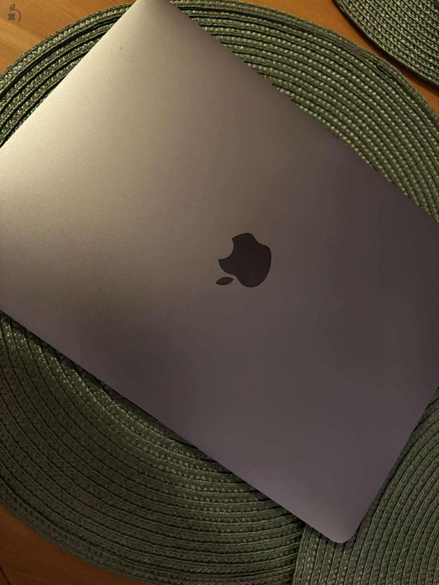 Apple MacBook Pro 13” (2016, Touch Bar) – i7 / 16 GB RAM / 256 GB SSD