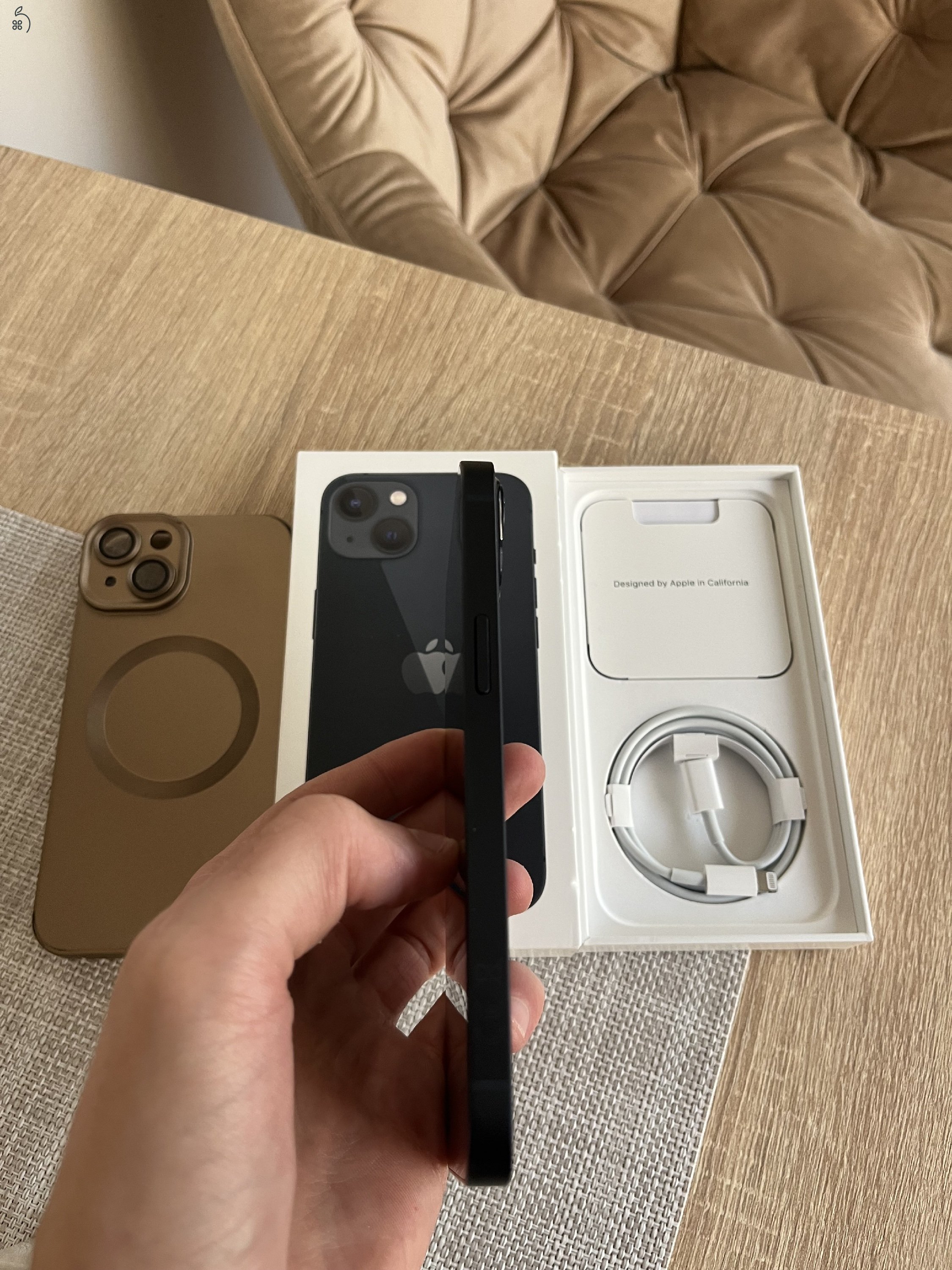 iPhone 13 128gb független, karcmentes