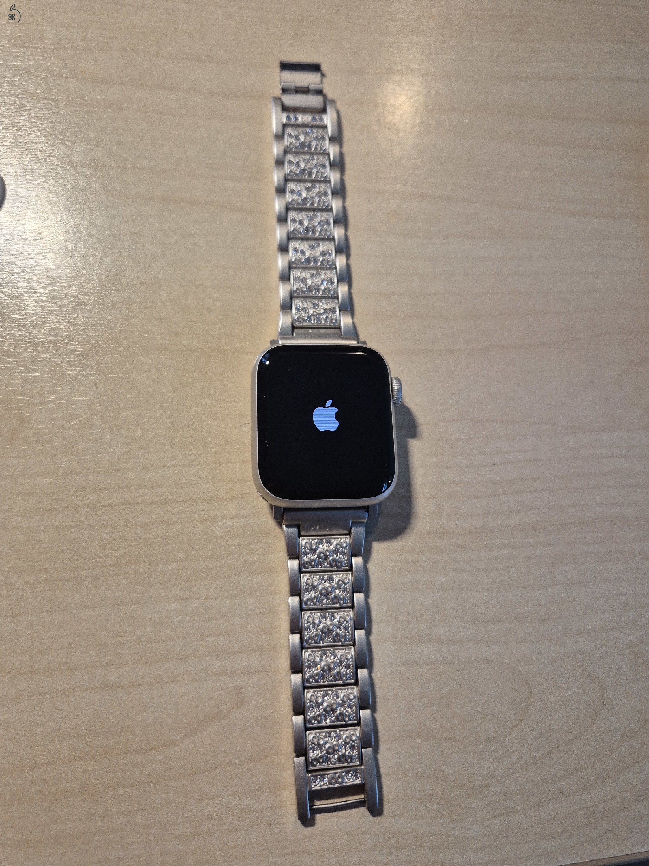 Apple Watch SE 40mm 2023 csillagfény