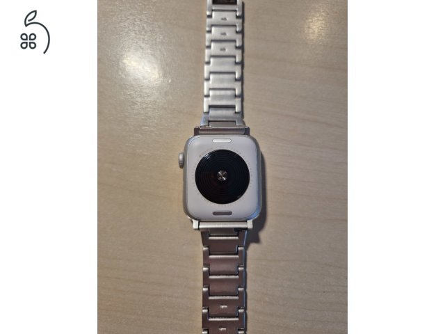 Apple Watch SE 40mm 2023 csillagfény