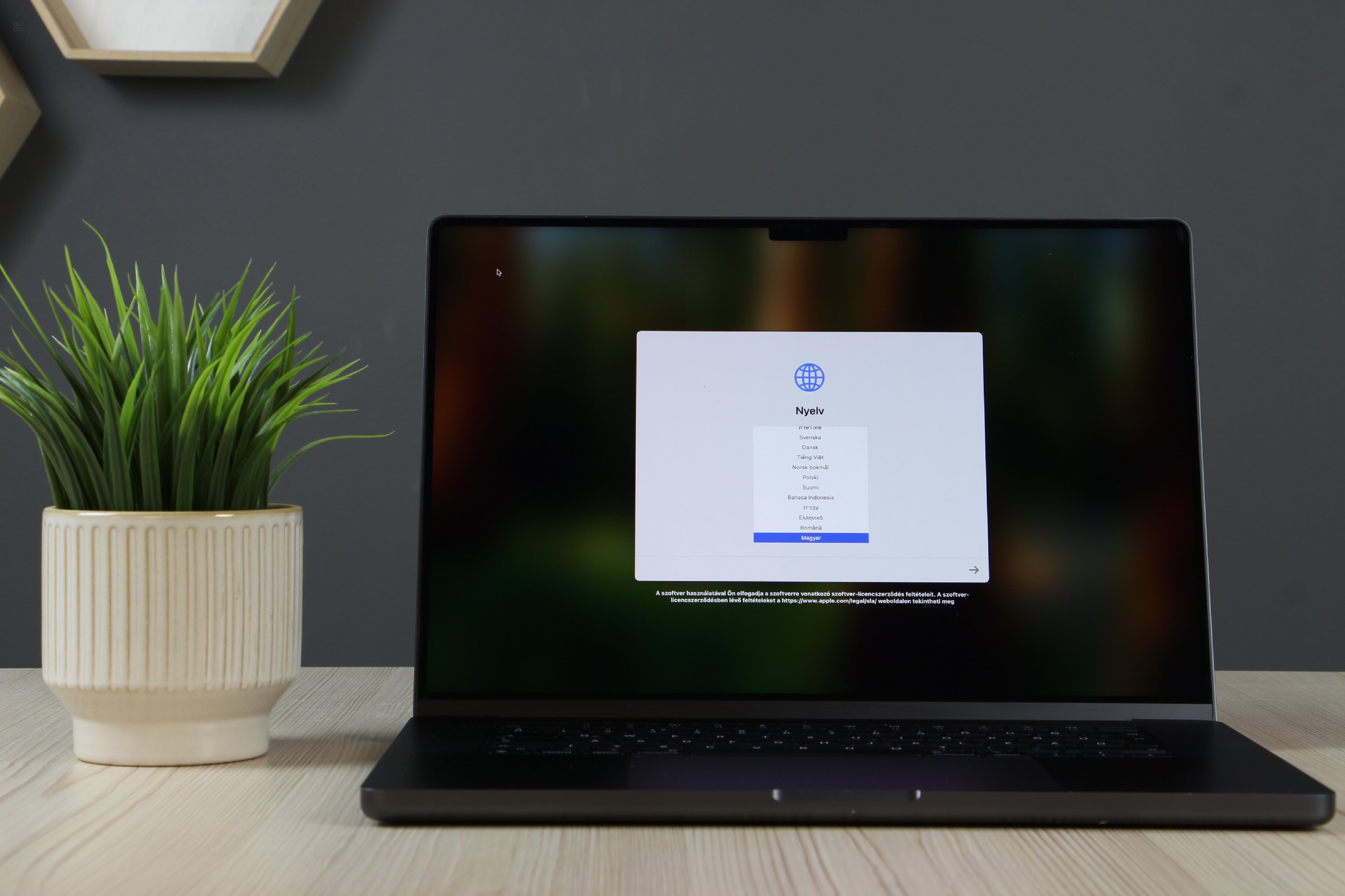 Apple Macbook Pro 16