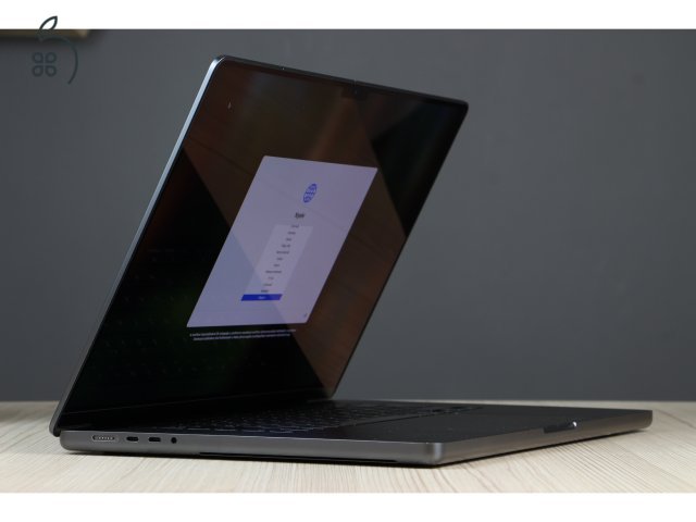 Apple Macbook Pro 16