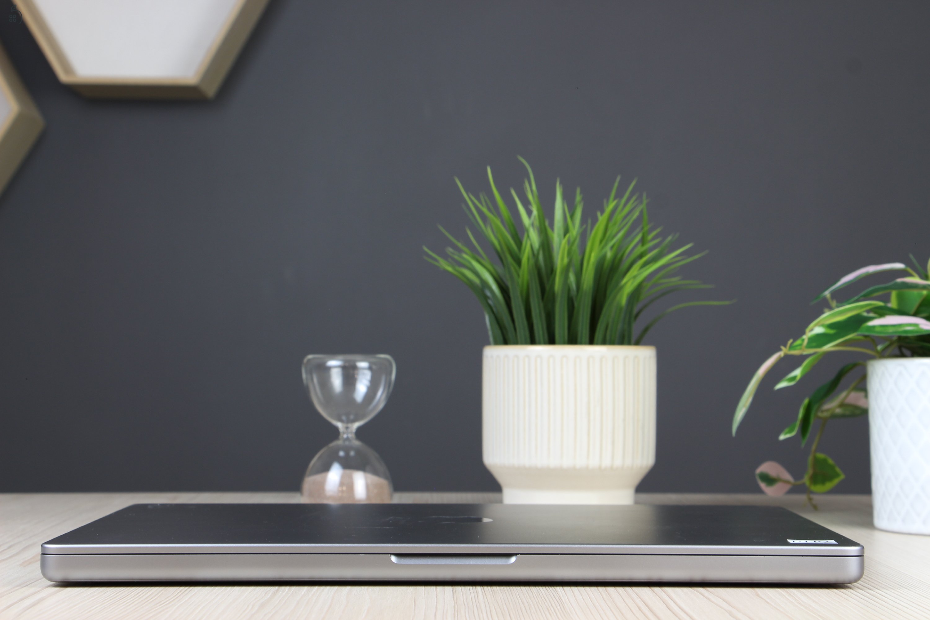 Apple Macbook Pro 16