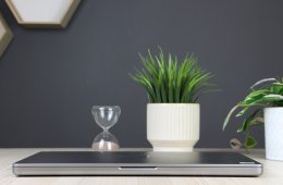 Apple Macbook Pro 16