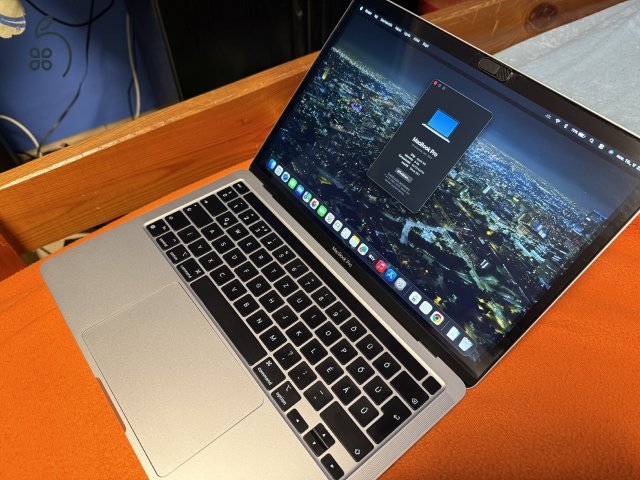 MacBook Pro 2022