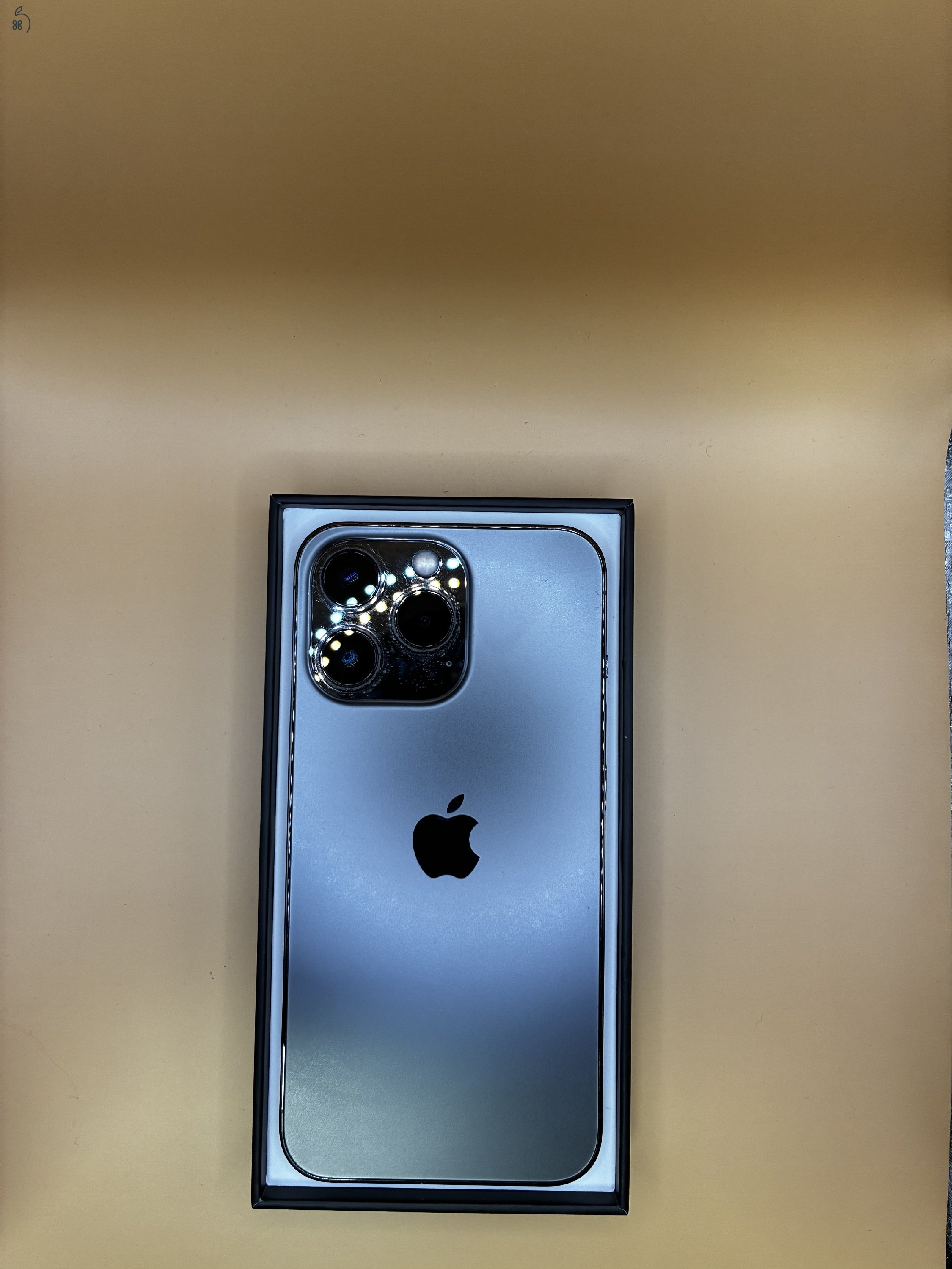 IPhone 13 Pro 128 GB kártyafüggetlen  graphite dobozával, akku 83%
