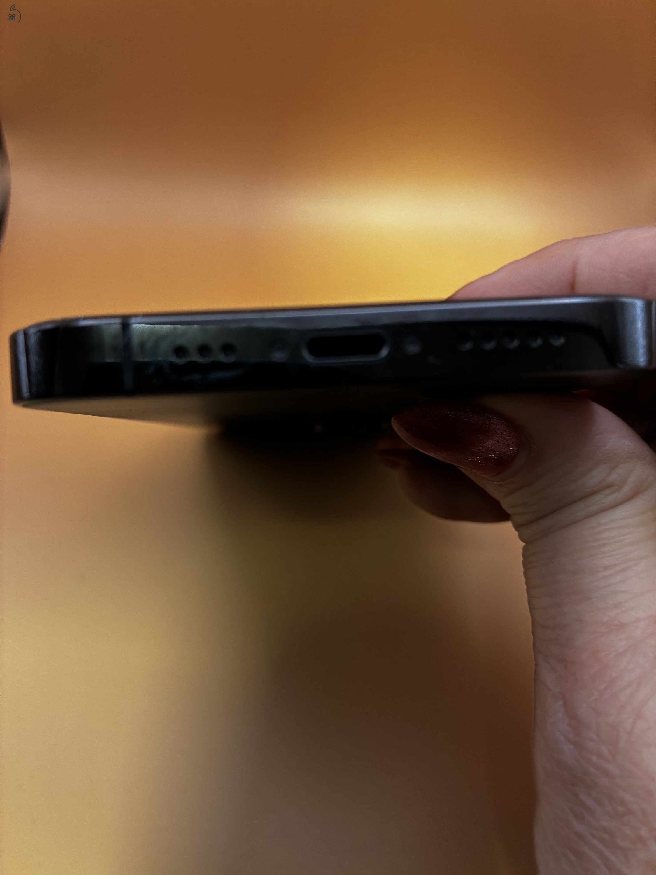 IPhone 13 Pro 128 GB kártyafüggetlen  graphite dobozával, akku 83%