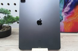 Apple iPad Pro 12,9” (4th gen, 2020) – Liquid Retina, ProMotion 120 Hz, USB-C – Wi-Fi + Cellular – 256 GB – Használt, karcmentes – 3 hónap garancia