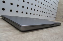 Apple MacBook Pro 14” (2021, M1 Pro) – Liquid Retina XDR + ProMotion 120 Hz, akár 17 óra – 32 GB RAM – 500 GB SSD – Használt, karcmentes – 305 ciklus / 84% akku – 3 hónap garancia