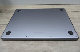 Apple MacBook Pro 14” (2021, M1 Pro) – Liquid Retina XDR + ProMotion 120 Hz, akár 17 óra – 32 GB RAM – 500 GB SSD – Használt, karcmentes – 305 ciklus / 84% akku – 3 hónap garancia