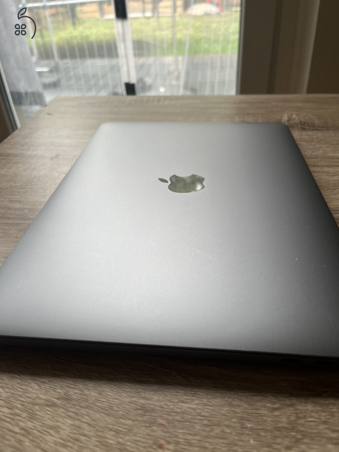 Apple Macbook Pro Retina 13