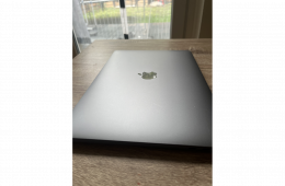 Apple Macbook Pro Retina 13