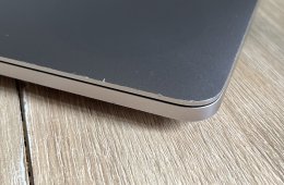 Apple Macbook Pro Retina 13