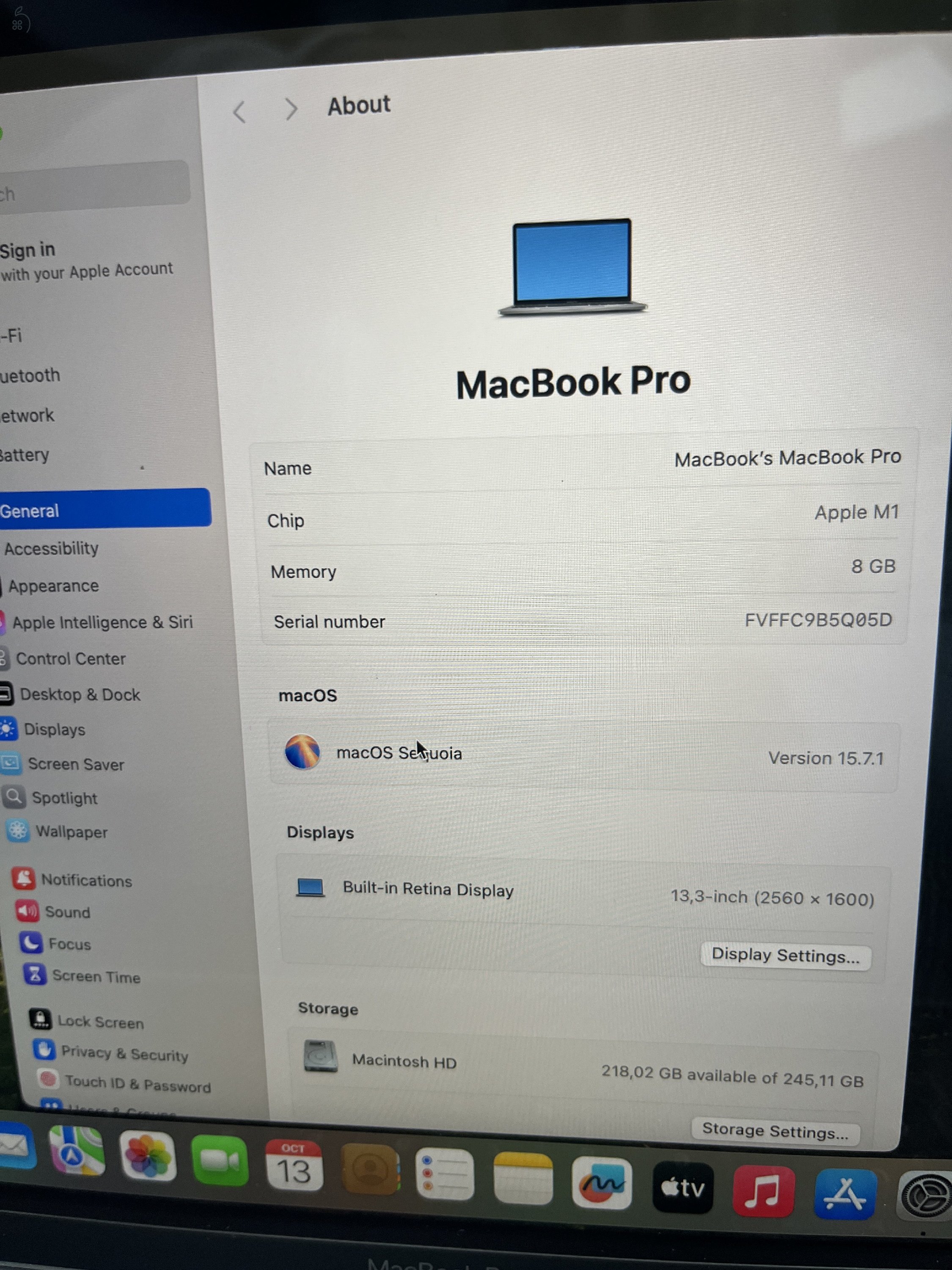 Kifogástalan, karcmentes , dobozos Macbook Pro M1 chipes gép, a képen láthatóan makulátlan állapotban.     91% akkuállapot, a legújabb Macos.     Dobozával, töltőjével, 6 hó garanciával, számlával, üzletből.     Beszámitás Lehetséges.     megrendelhe