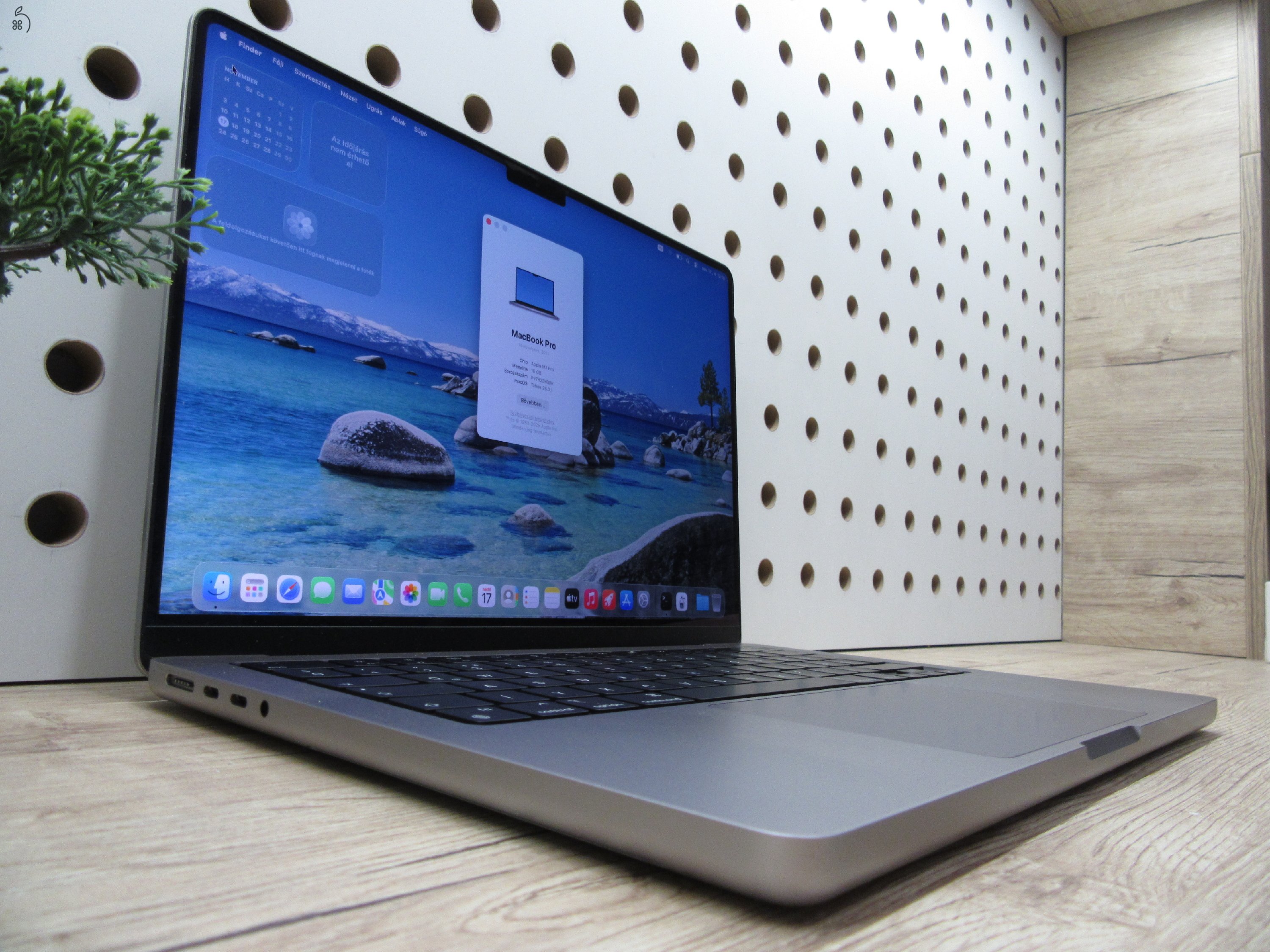 Apple MacBook Pro 14” (2021, M1 Pro) – Liquid Retina XDR + ProMotion 120 Hz, akár 17 óra – 16 GB RAM – 1 TB SSD – Használt, karcmentes – ~86% akku – 3 hónap garancia