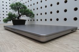 Apple MacBook Pro 14” (2021, M1 Pro) – Liquid Retina XDR + ProMotion 120 Hz, akár 17 óra – 16 GB RAM – 1 TB SSD – Használt, karcmentes – ~86% akku – 3 hónap garancia