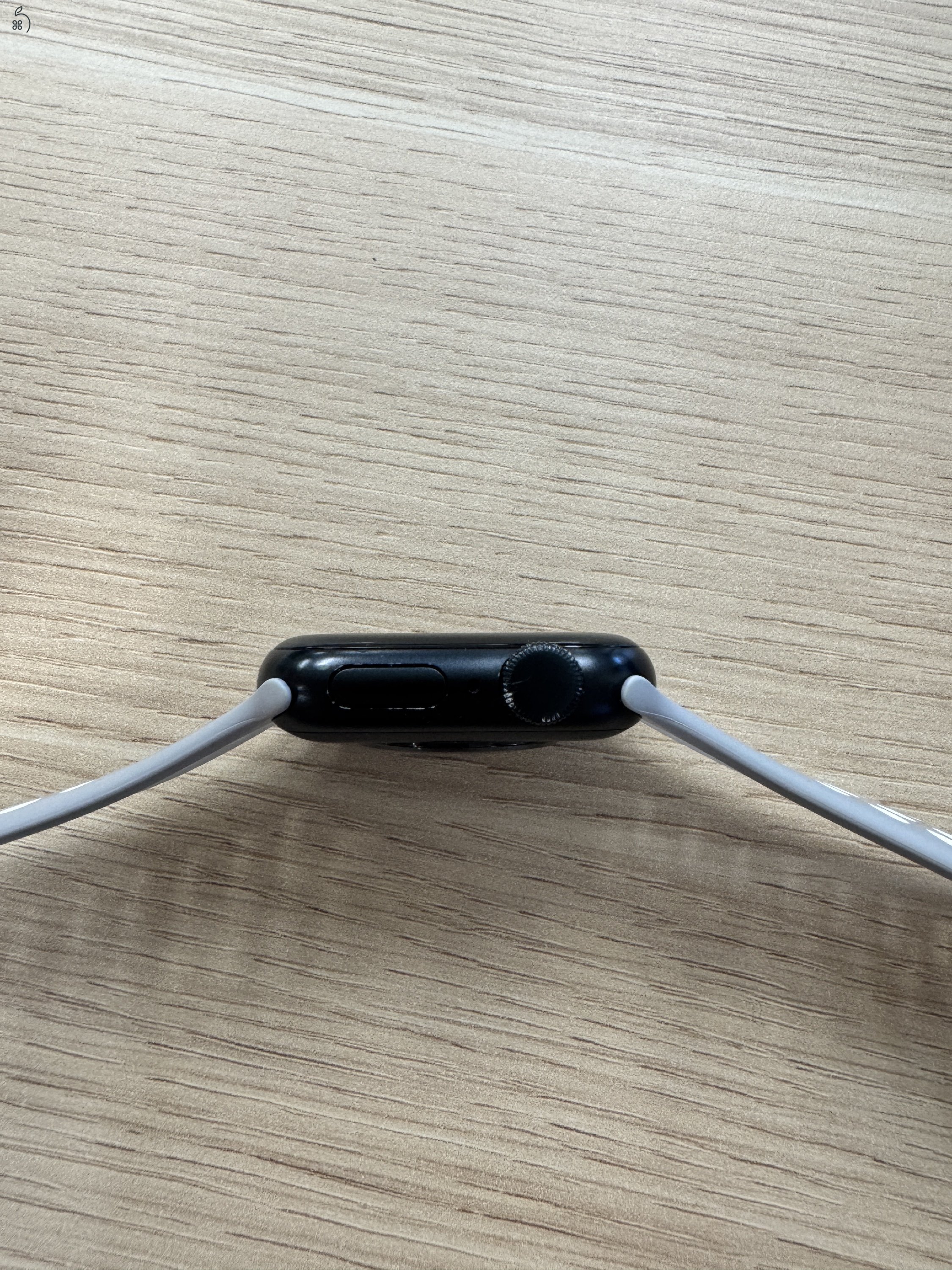 Apple Watch SE2 (2022) 40mm éjfekete