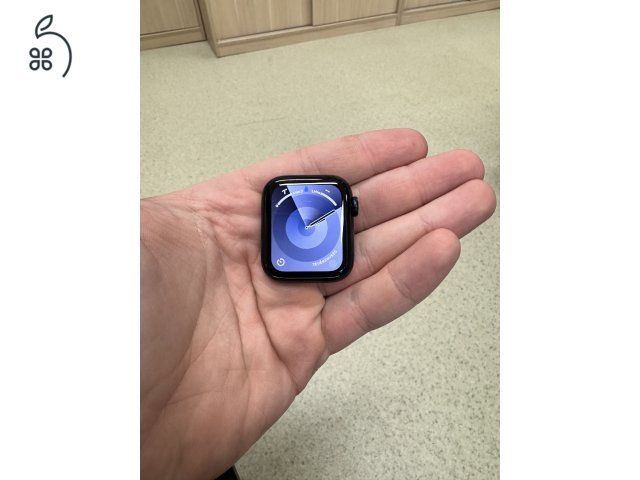 Apple Watch SE2 (2022) 40mm éjfekete