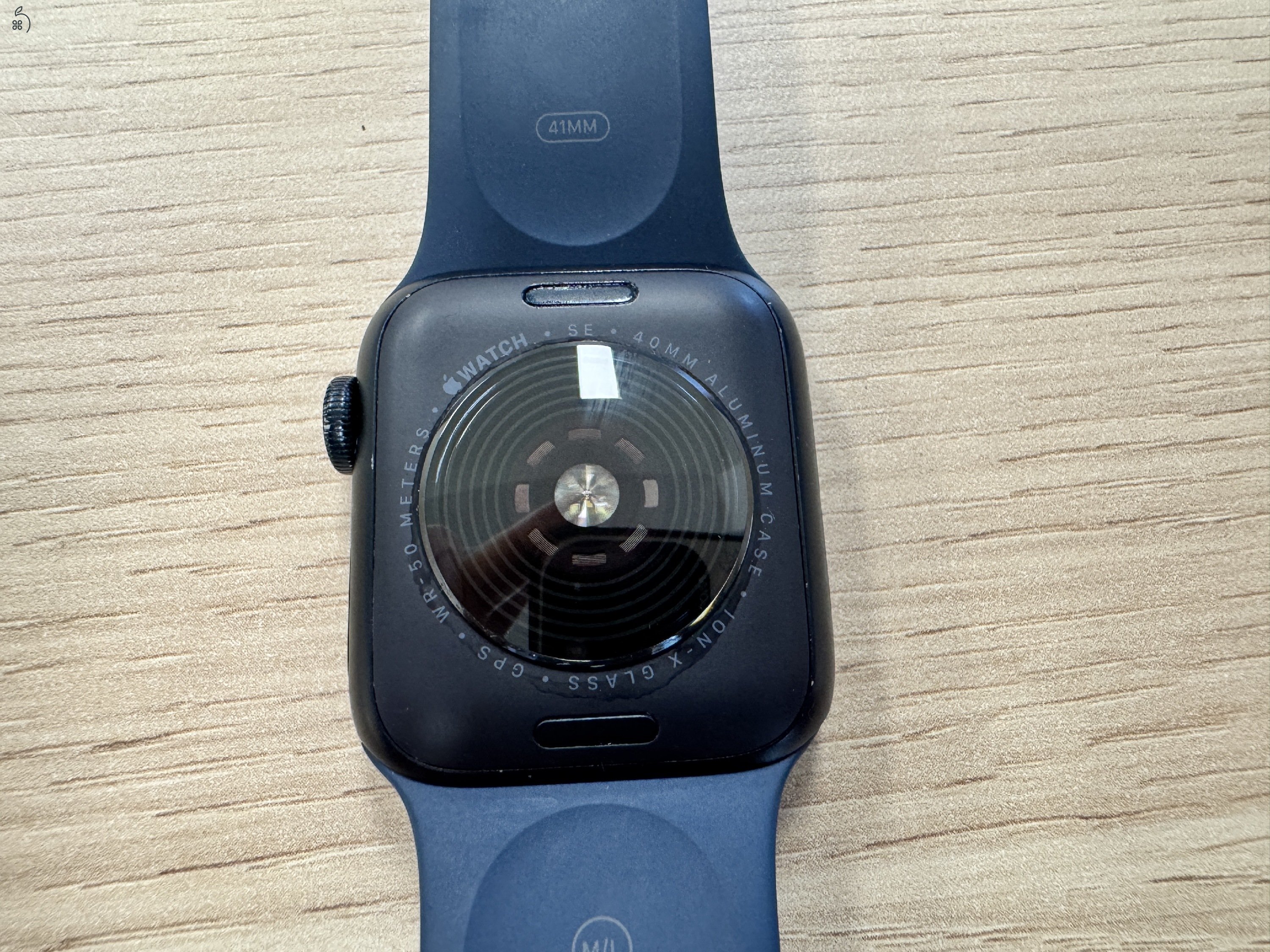 Apple Watch SE2 (2022) 40mm éjfekete