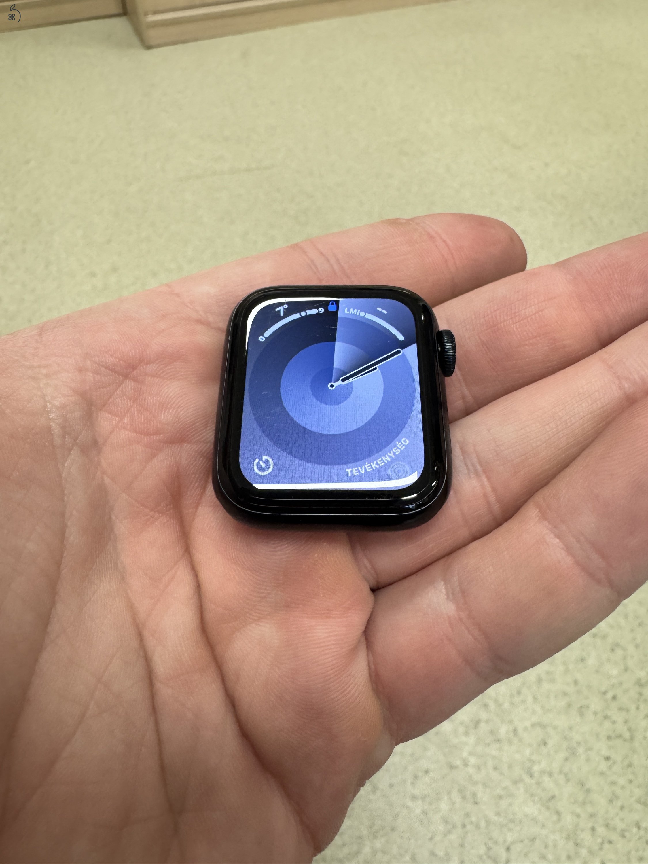 Apple Watch SE2 (2022) 40mm éjfekete