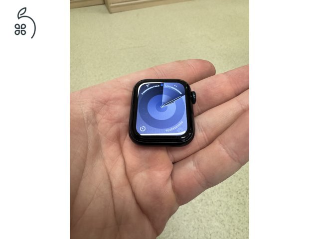 Apple Watch SE2 (2022) 40mm éjfekete