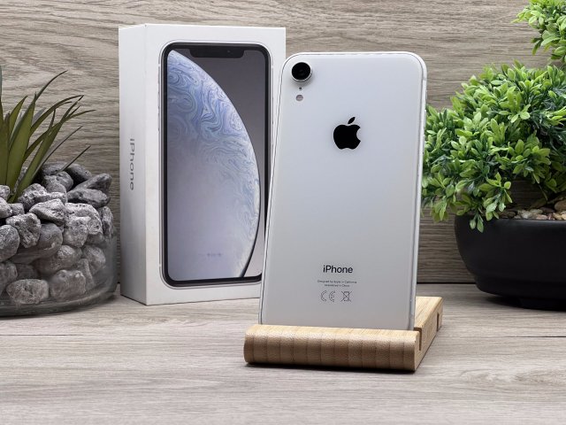 iPhone XR White 64GB 2 ÉV Garanciával Számlával 94% Akku