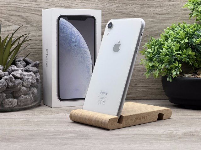 iPhone XR White 64GB 2 ÉV Garanciával Számlával 93%Akku