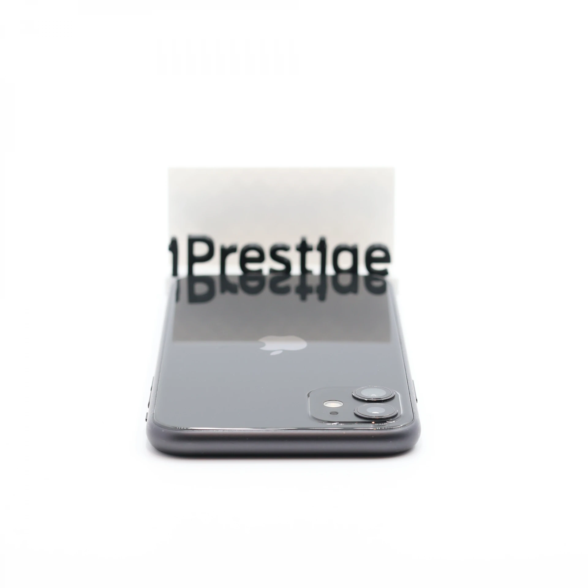 1 év garanciával! Felújított iPhone 11 64 GB Black