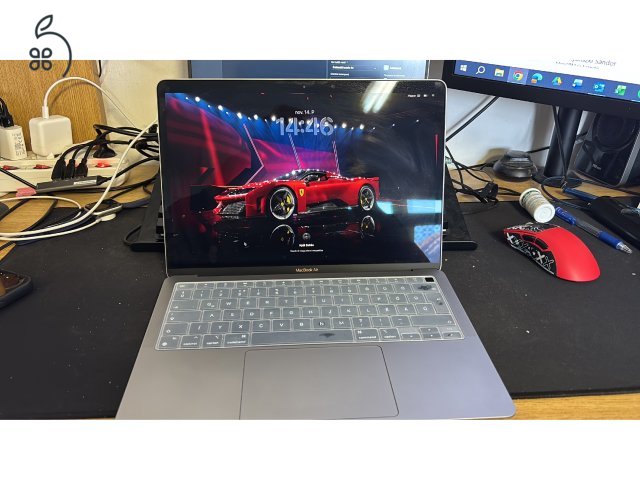 Macbook Air 13 M1 8/16