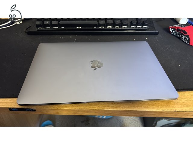 Macbook Air 13 M1 8/16