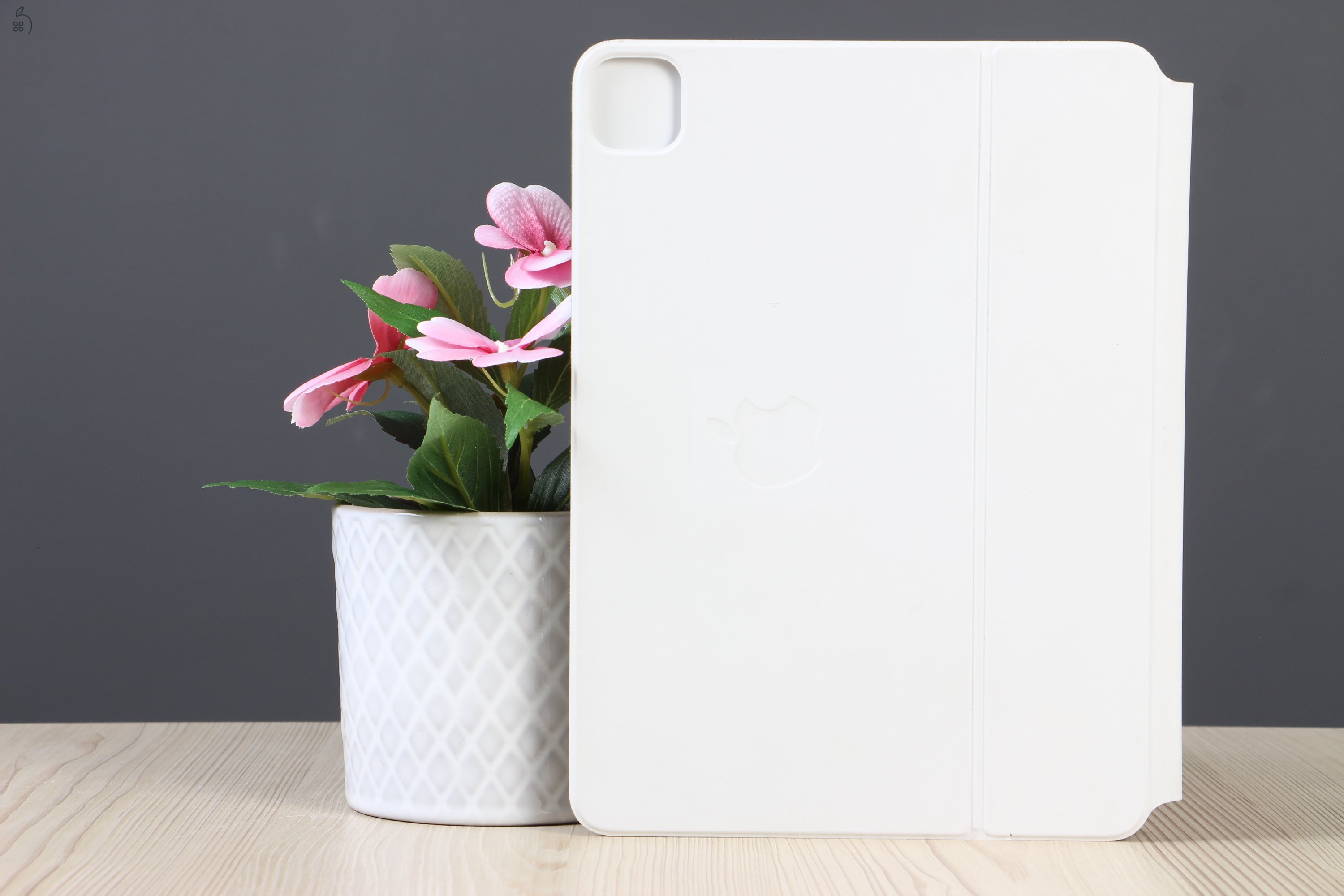 Magic Keyboard for iPad Pro 11