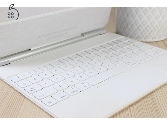 Magic Keyboard for iPad Pro 11