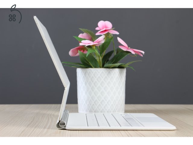 Magic Keyboard for iPad Pro 11