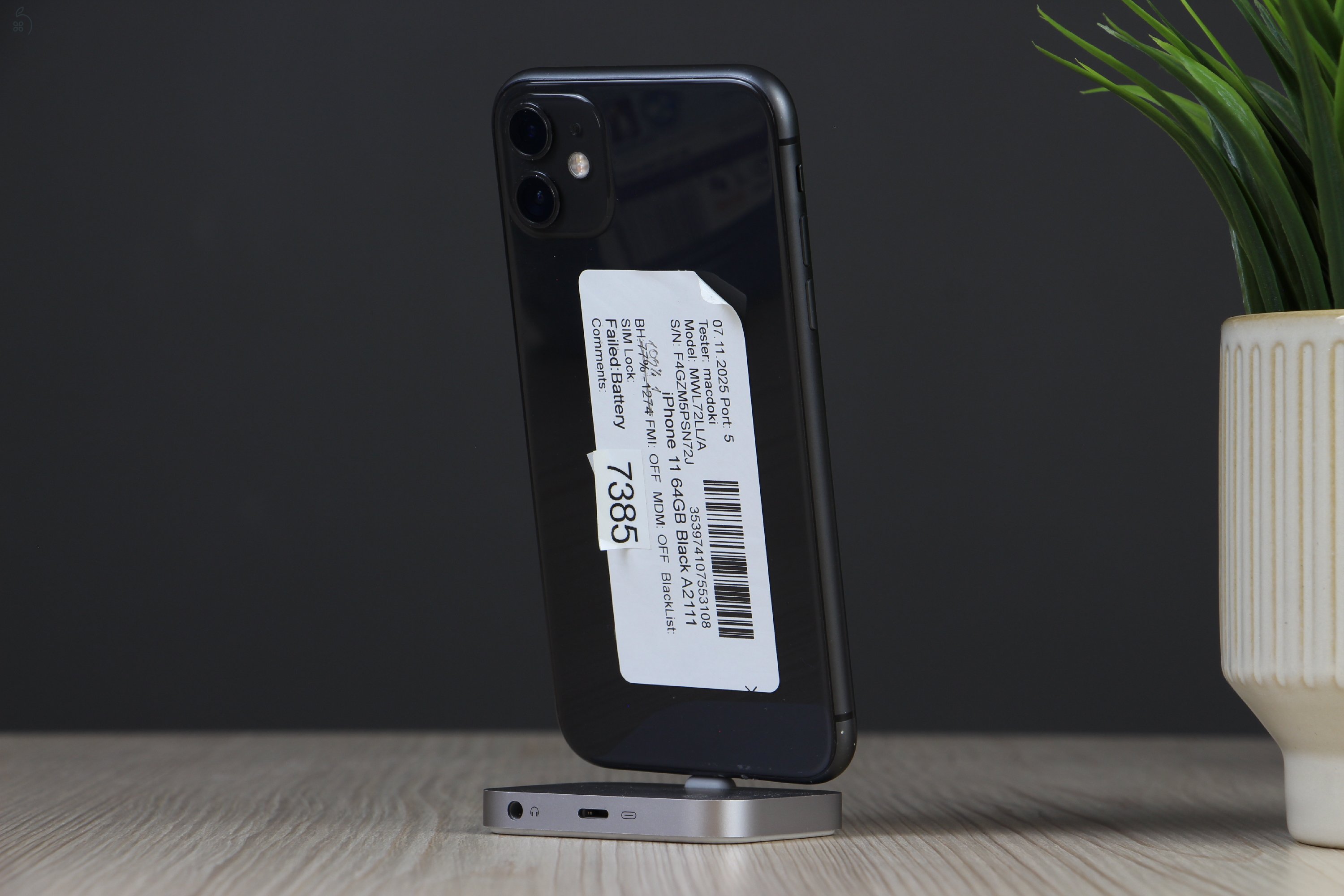 Apple iPhone 11 64GB Black C US-7385