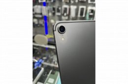 IPAD PRO 11 1.Gen 2018 256GB Wifi+Cellular , Nagyon jó akkukkal, Garanciával, üzletből.