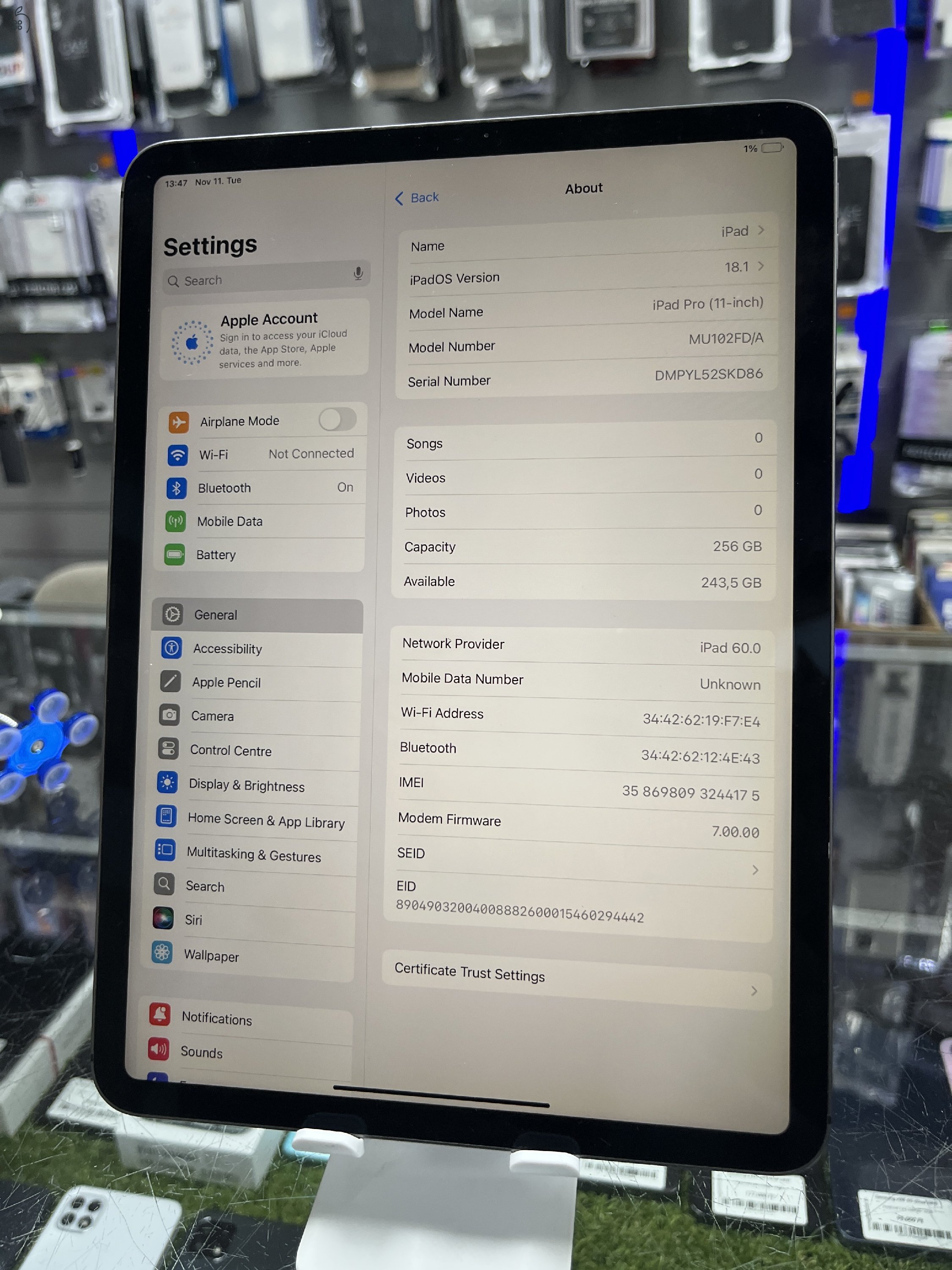 IPAD PRO 11 1.Gen 2018 256GB Wifi+Cellular , Nagyon jó akkukkal, Garanciával, üzletből.