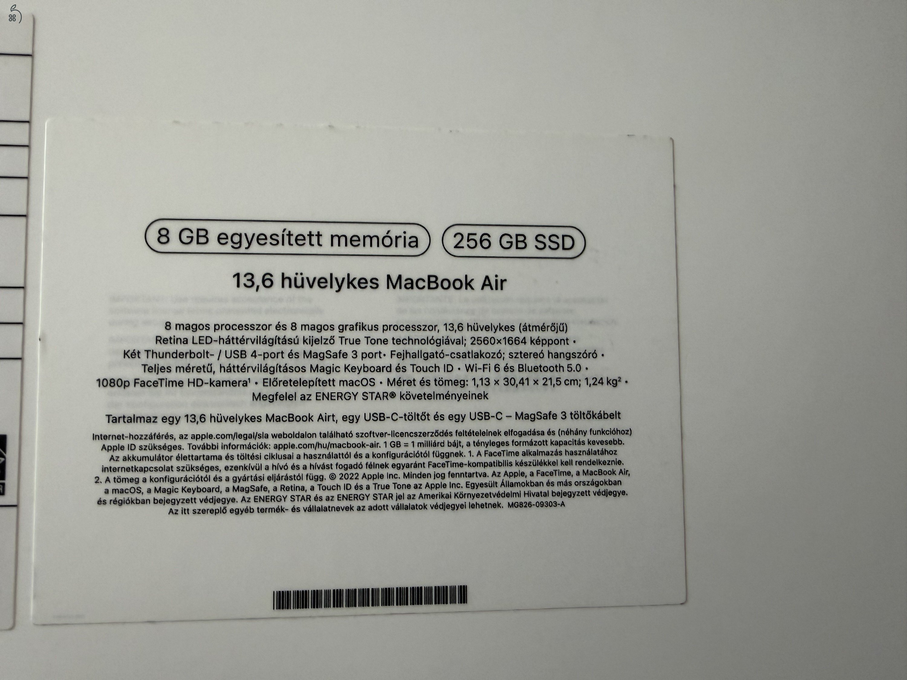 Hibátlan, új állapotú M2 MacBook Air 13'. 46 töltési ciklus - 98% akksi, HUN